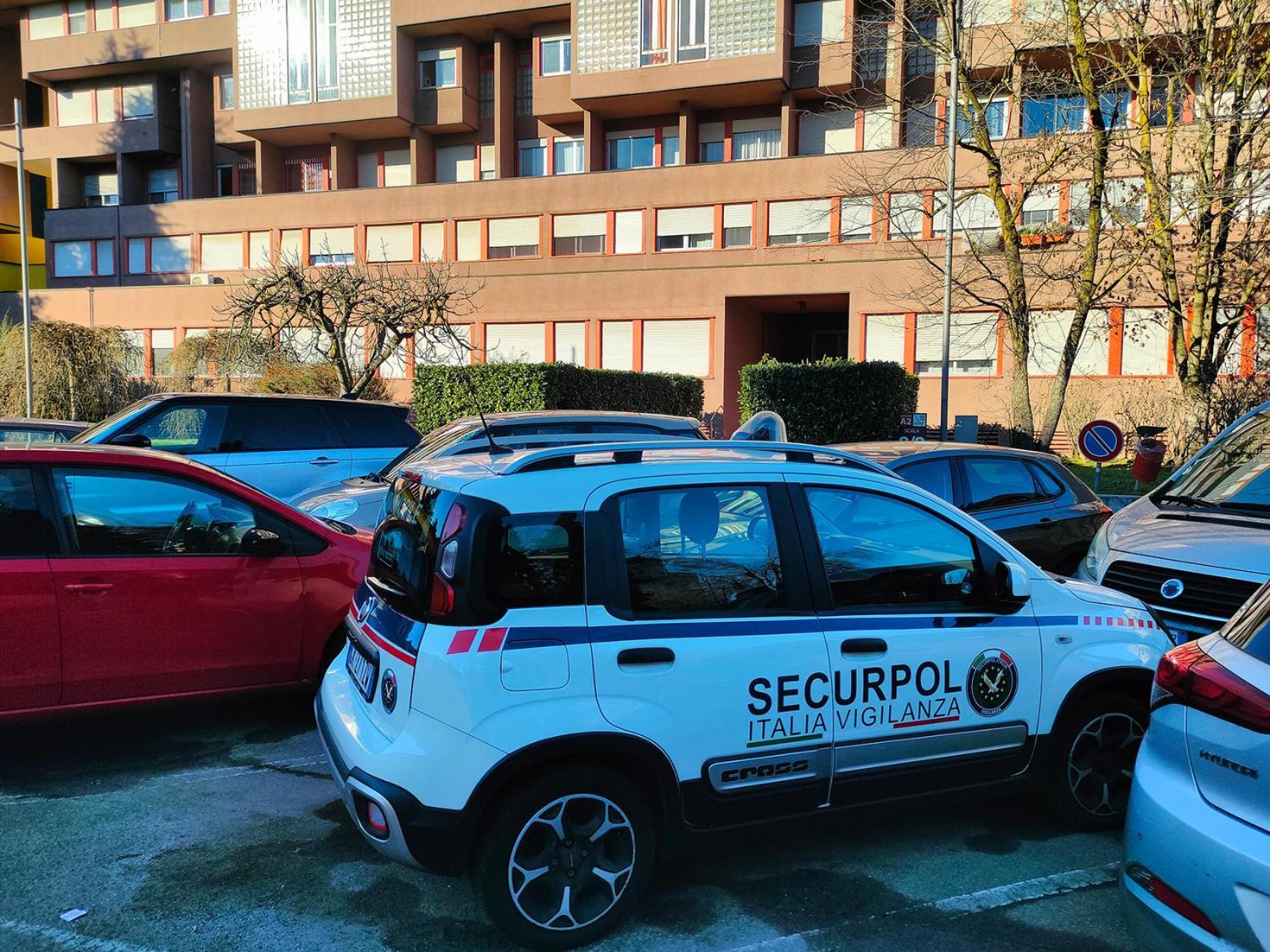 Milano San Siro-Rho Fiera-Parking&Security "Metro 200M" Lejlighed Eksteriør billede